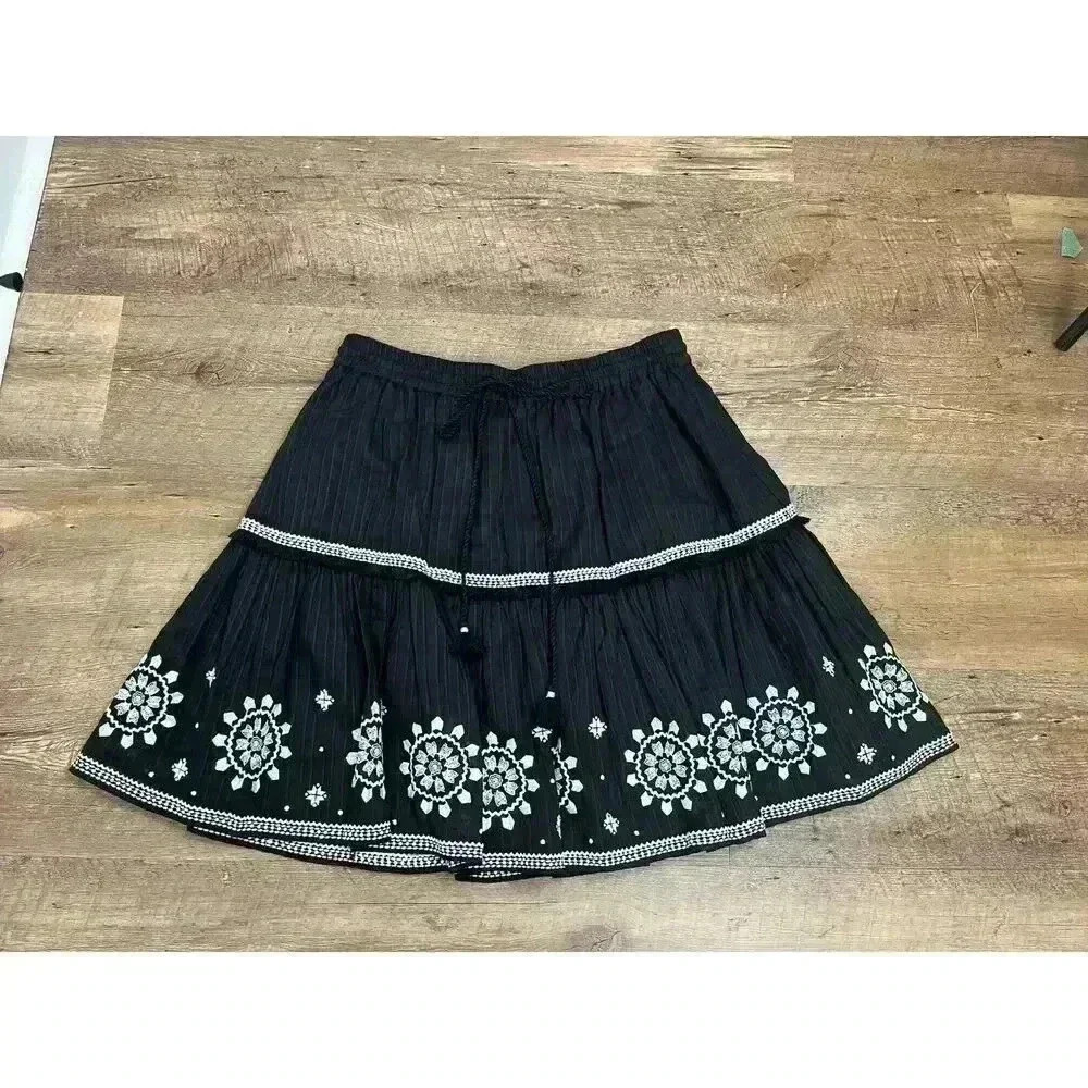 Kate Spade Mosaic Embroidered Skirt Mini Lined Black White Size M NWT Pull On